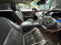 USED 2013 S JAGUAR XJ 3.0d V6 Portfolio Saloon 4dr Diesel Auto Euro 5 (s/s) (275 ps) Full Service history - 2 Keys
