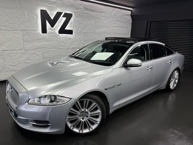 View our JAGUAR XJ
