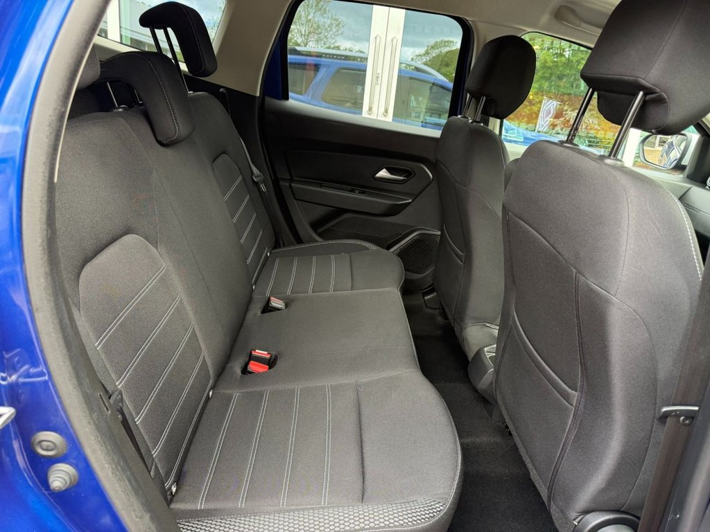 USED 2020 70 DACIA DUSTER 1.0 TCe Prestige SUV 5dr Bi Fuel Manual Euro 6 (s/s) (100 ps) PARKING CAMERA & CLIMATE A/CON
