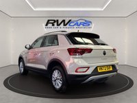 USED 2022 72 VOLKSWAGEN T-ROC 1.5 TSI Life SUV 5dr Petrol Manual Euro 6 (s/s) (150 ps) 