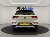 USED 2022 72 VOLKSWAGEN T-ROC 1.5 TSI Life SUV 5dr Petrol Manual Euro 6 (s/s) (150 ps) 
