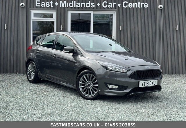 View our Ford Focus 1.0T EcoBoost ST-Line Hatchback 5dr Petrol Manual Euro 6 (s/s) (140 ps)