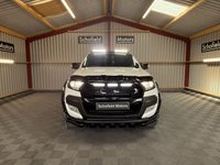USED 2018 18 FORD RANGER 3.2 TDCi Wildtrak Pickup Double Cab 4dr Diesel Auto 4WD Euro 5 (200 ps) * ROOF LIGHT POD * RAPTOR GRILLE *