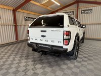 USED 2018 18 FORD RANGER 3.2 TDCi Wildtrak Pickup Double Cab 4dr Diesel Auto 4WD Euro 5 (200 ps) * ROOF LIGHT POD * RAPTOR GRILLE *