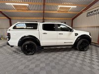 USED 2018 18 FORD RANGER 3.2 TDCi Wildtrak Pickup Double Cab 4dr Diesel Auto 4WD Euro 5 (200 ps) * ROOF LIGHT POD * RAPTOR GRILLE *