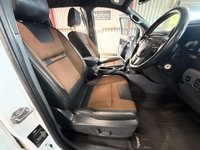 USED 2018 18 FORD RANGER 3.2 TDCi Wildtrak Pickup Double Cab 4dr Diesel Auto 4WD Euro 5 (200 ps) * ROOF LIGHT POD * RAPTOR GRILLE *