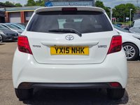 USED 2015 15 TOYOTA YARIS 1.33 Dual VVT-i Sport Hatchback 5dr Petrol Manual Euro 5 Euro 5 (99 ps) FSH + &pound;35 TAX + SAT NAV + LEATHER SEATS