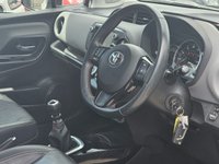 USED 2015 15 TOYOTA YARIS 1.33 Dual VVT-i Sport Hatchback 5dr Petrol Manual Euro 5 Euro 5 (99 ps) FSH + &pound;35 TAX + SAT NAV + LEATHER SEATS