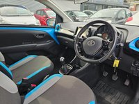 USED 2016 65 TOYOTA AYGO 1.0 VVT-i x-cite (INstyle pack) Hatchback 3dr Petrol Manual Euro 6 (68 ps) LOW MILES + LOW INSURANCE + &pound;20 TAX + FSH + AC + BLUETOOTH