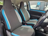 USED 2016 65 TOYOTA AYGO 1.0 VVT-i x-cite (INstyle pack) Hatchback 3dr Petrol Manual Euro 6 (68 ps) LOW MILES + LOW INSURANCE + &pound;20 TAX + FSH + AC + BLUETOOTH