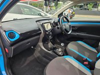 USED 2016 65 TOYOTA AYGO 1.0 VVT-i x-cite (INstyle pack) Hatchback 3dr Petrol Manual Euro 6 (68 ps) LOW MILES + LOW INSURANCE + &pound;20 TAX + FSH + AC + BLUETOOTH