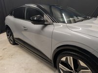 USED 2022 72 RENAULT MEGANE E-TECH 60kWh launch edition Hatchback 5dr Electric Auto (220 ps) 360 Camera Heated Seats