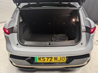 USED 2022 72 RENAULT MEGANE E-TECH 60kWh launch edition Hatchback 5dr Electric Auto (220 ps) 360 Camera Heated Seats