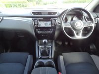 USED 2017 67 NISSAN QASHQAI 1.5 dCi N-Connecta SUV 5dr Diesel Manual Euro 6 (s/s) (110 ps) FULL GLASS PANORAMIC SUNROOF  
