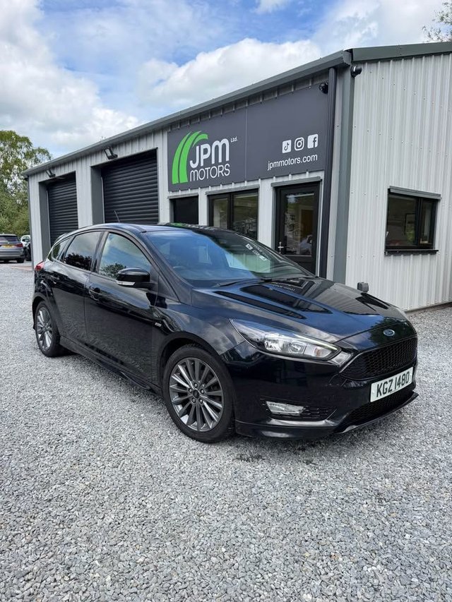 View our FORD FOCUS