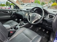 USED 2015 65 NISSAN QASHQAI 1.6 dCi Tekna SUV 5dr Diesel Manual 4WD Euro 6 (s/s) (130 ps) 4X4 -- 1 OWNER -- LEATHER -- SUNROOF -- SAT NAV -- CAMERA