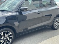 USED 2020 70 SUZUKI SWIFT 1.2 Dualjet MHEV SZ5 Hatchback 5dr Petrol Hybrid Manual Euro 6 (s/s) (83 ps) 2 OWNERS -- FULL SERVICE HISTORY -- SAT NAV -- CAMERA -- CRUISE