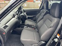 USED 2020 70 SUZUKI SWIFT 1.2 Dualjet MHEV SZ5 Hatchback 5dr Petrol Hybrid Manual Euro 6 (s/s) (83 ps) 2 OWNERS -- FULL SERVICE HISTORY -- SAT NAV -- CAMERA -- CRUISE