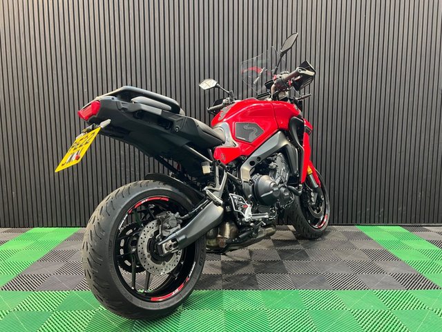 View our YAMAHA Tracer 9 GT