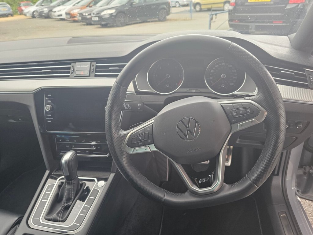 USED 2023 23 VOLKSWAGEN PASSAT 2.0 TDI EVO R-Line Estate 5dr Diesel DSG Euro 6 (s/s) (150 ps) 
