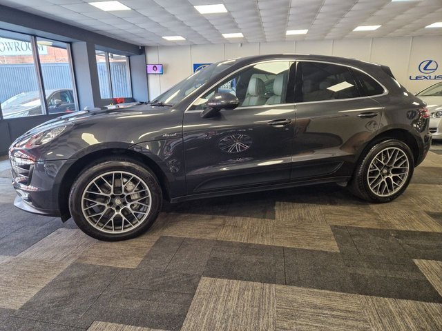 View our PORSCHE MACAN