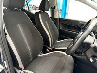 USED 2022 22 HYUNDAI I10 1.2 SE Connect Hatchback 5dr Petrol Manual Euro 6 (s/s) (84 ps) Lovely New Model with Touchscreen Apple CARPLAY, Parking Camera, Bluetooth, 45000 Miles Hyundai Service History, Low Insurance