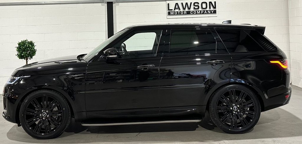 USED 2022 22 LAND ROVER RANGE ROVER SPORT 3.0 D300 MHEV HSE Silver SUV 5dr Diesel Auto 4WD Euro 6 (s/s) (300 ps) 