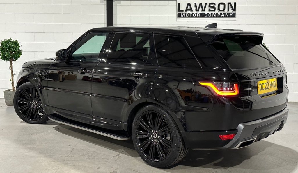 USED 2022 22 LAND ROVER RANGE ROVER SPORT 3.0 D300 MHEV HSE Silver SUV 5dr Diesel Auto 4WD Euro 6 (s/s) (300 ps) 