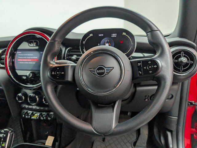 USED 2022 71 MINI HATCH Cooper S Electric Level 2 3dr CLICK+COLLECT / HOME DELIVERY