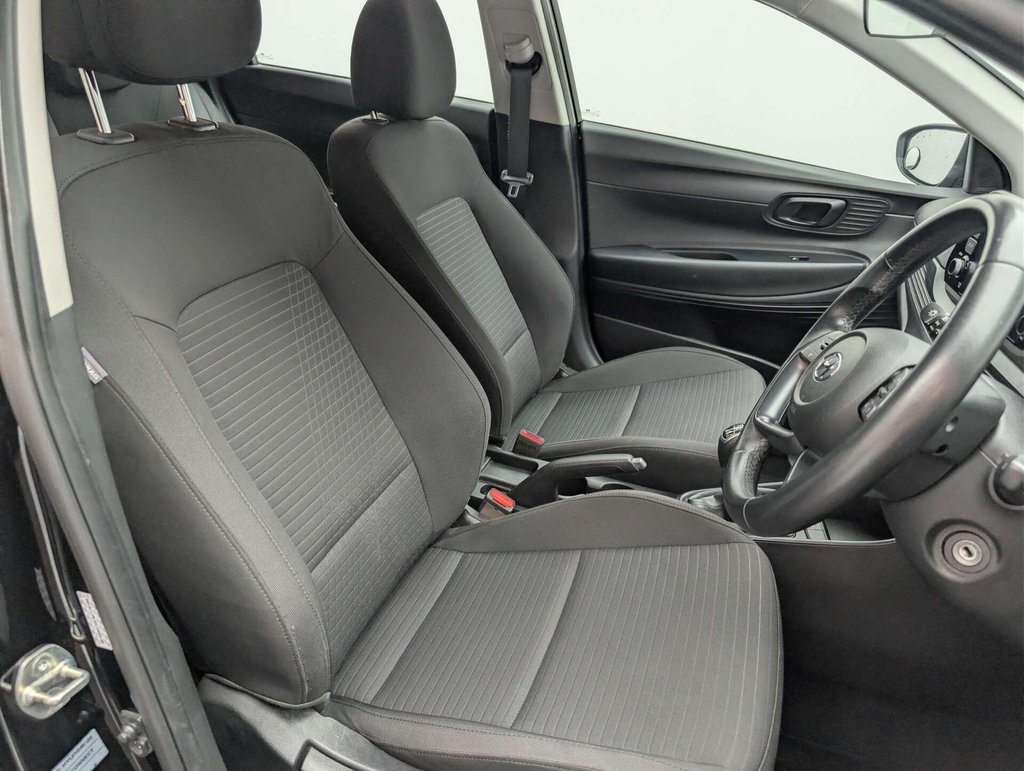 Used 2022 22 HYUNDAI I20 1.0 i20 SE Connect MHEV TGDi 5dr CLICK+COLLECT / HOME DELIVERY