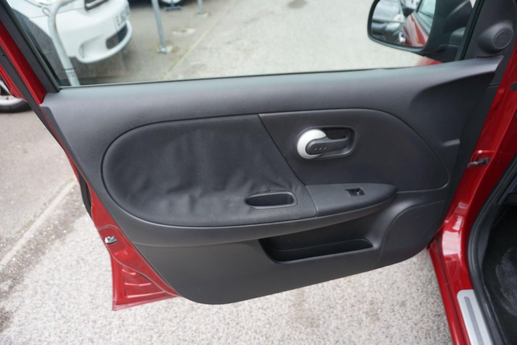 USED 2011 11 NISSAN NOTE 1.6 16V n-tec Auto Euro 5 5dr AUTO/LOW MILEAGE!!!
