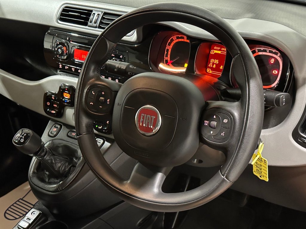 USED 2015 65 FIAT PANDA 0.9 TwinAir Trekking Hatchback 5dr Petrol Manual Euro 6 (s/s) (85 bhp) 