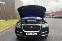 USED 2017 17 JAGUAR F-PACE 2.0 D180 R-Sport SUV 5dr Diesel Auto AWD Euro 6 (s/s) (180 ps) SAT NAV/PAN ROOF/HEATED SEATS