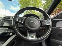 USED 2017 17 JAGUAR F-PACE 2.0 D180 R-Sport SUV 5dr Diesel Auto AWD Euro 6 (s/s) (180 ps) SAT NAV/PAN ROOF/HEATED SEATS