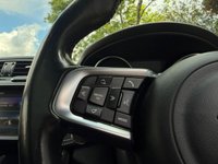 USED 2017 17 JAGUAR F-PACE 2.0 D180 R-Sport SUV 5dr Diesel Auto AWD Euro 6 (s/s) (180 ps) SAT NAV/PAN ROOF/HEATED SEATS
