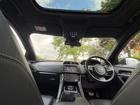 USED 2017 17 JAGUAR F-PACE 2.0 D180 R-Sport SUV 5dr Diesel Auto AWD Euro 6 (s/s) (180 ps) SAT NAV/PAN ROOF/HEATED SEATS