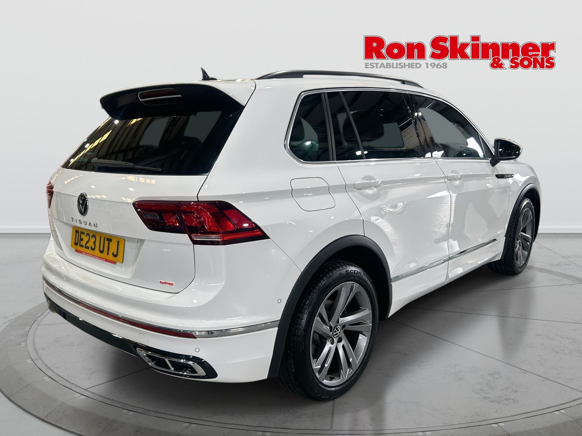 USED 2023 23 VOLKSWAGEN TIGUAN 2.0 TDI R-Line Edition SUV 5dr Diesel DSG Euro 6 (s/s) (150 ps) 