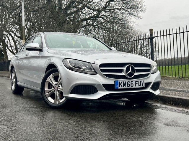 View our Mercedes-Benz C-Class 2.1 C220d SE Executive Edition Saloon 4dr Diesel G-Tronic+ Euro 6 (s/s) (170 ps)