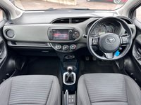 USED 2017 17 TOYOTA YARIS 1.33 Dual VVT-i Design Hatchback 5dr Petrol Manual Euro 6 (99 ps) 