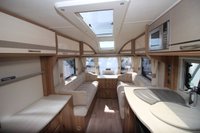 USED 2018 LUNAR QUASAR 462 2 Berth End Washroom