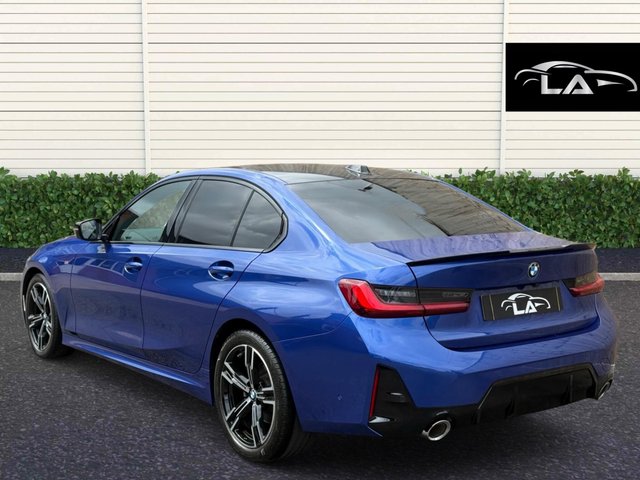 View our BMW 3 SERIES