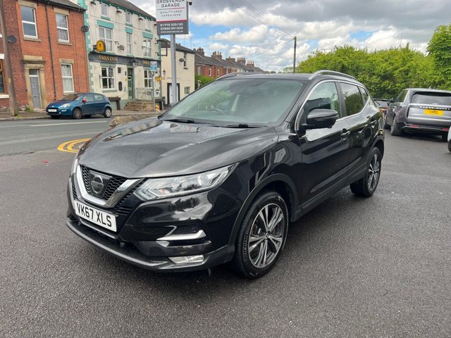View our NISSAN QASHQAI