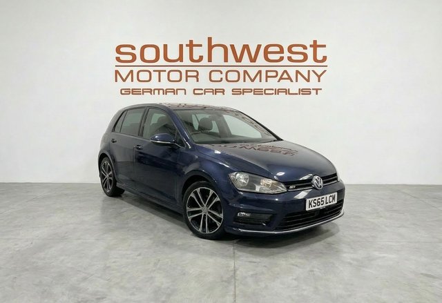 View our VOLKSWAGEN GOLF