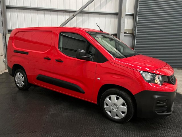 View our PEUGEOT PARTNER