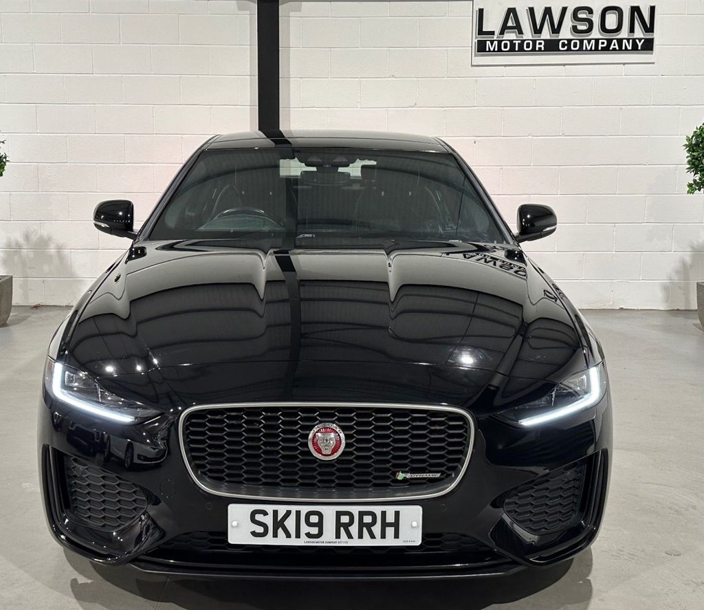USED 2019 19 JAGUAR XE 2.0 D180 R-Dynamic S Saloon 4dr Diesel Auto Euro 6 (s/s) (180 ps) 
