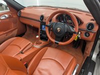 USED 2011 11 PORSCHE BOXSTER 2.9 987 Convertible 2dr Petrol Manual (221 g/km, 255 bhp) 17 INCH BOXTER III WHEELS , BLACK SOFT ROOF TOP CONVERTIBLE , REAR PARKING SENSORS , CRUISE CONTROL , SERVICE HISTORY X 7 - LATEST FEB 2026