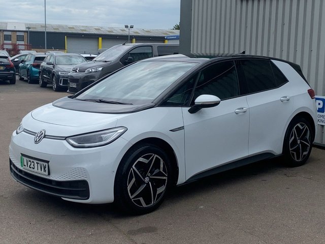 View our VOLKSWAGEN ID.3