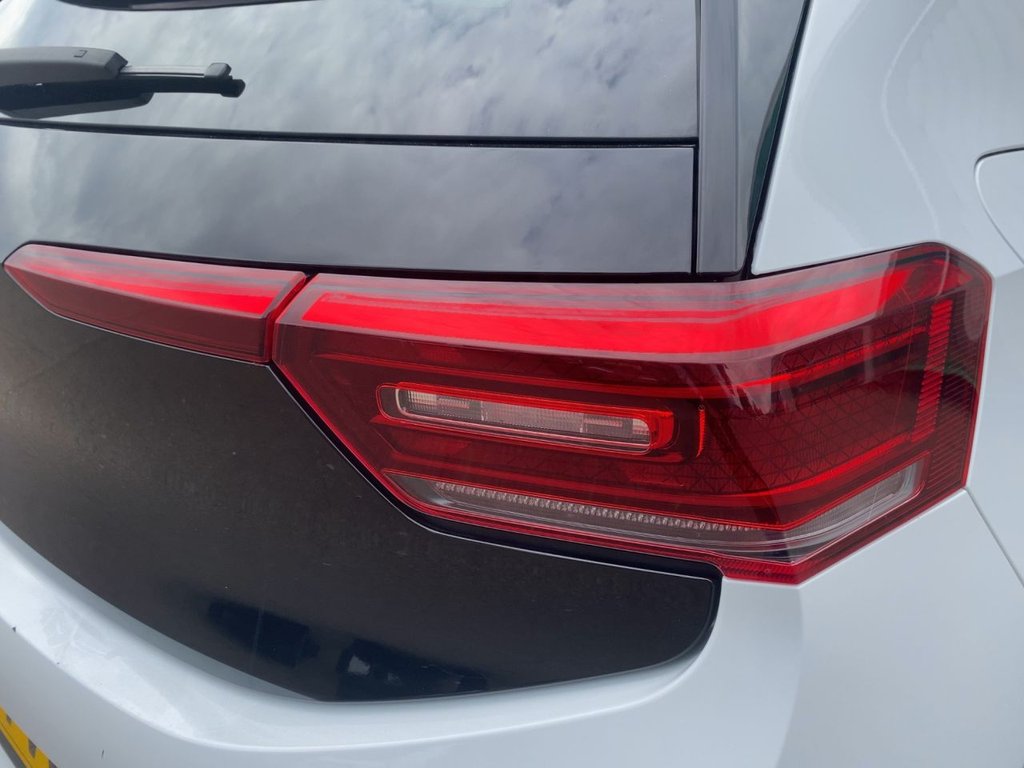 USED 2023 23 VOLKSWAGEN ID.3 Pro S 77kWh Tour Hatchback 5dr Electric Auto (4 Seat) (204 ps) CARPLAY+MATRIX LED LIGHTS+FSH
