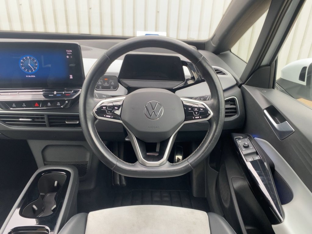 USED 2023 23 VOLKSWAGEN ID.3 Pro S 77kWh Tour Hatchback 5dr Electric Auto (4 Seat) (204 ps) CARPLAY+MATRIX LED LIGHTS+FSH