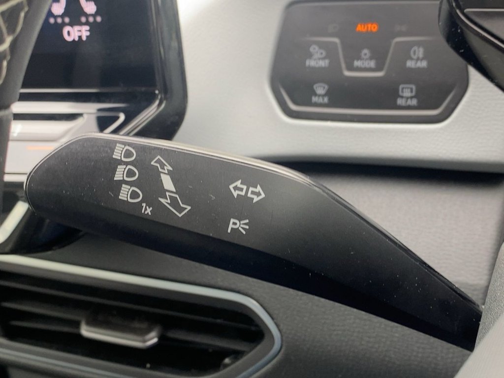 USED 2023 23 VOLKSWAGEN ID.3 Pro S 77kWh Tour Hatchback 5dr Electric Auto (4 Seat) (204 ps) CARPLAY+MATRIX LED LIGHTS+FSH